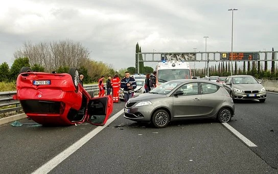 Nanda & Associate Lawyers Canada - Accident of cars on the highway