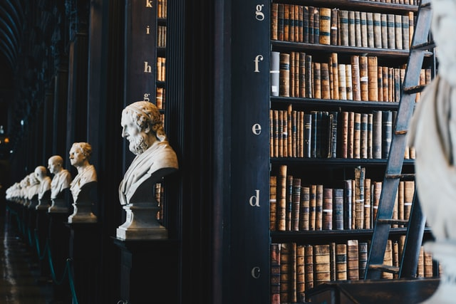 Nanda & Associate Lawyers Canada - Law books on the shelf