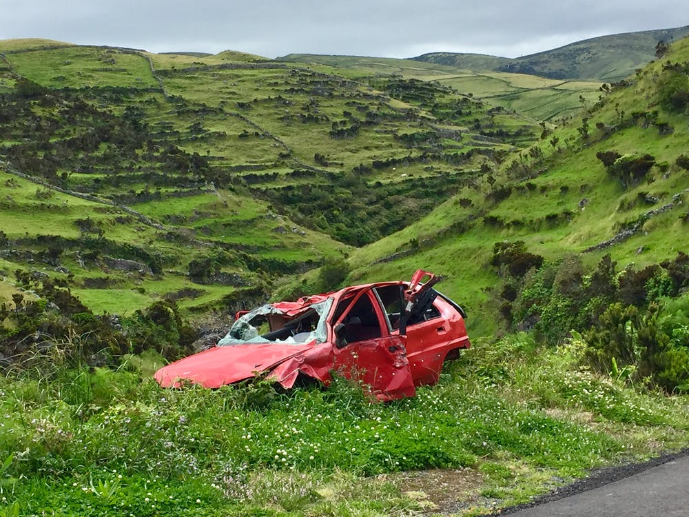 Nanda & Associate Lawyers Canada - A damaged car after a car accident