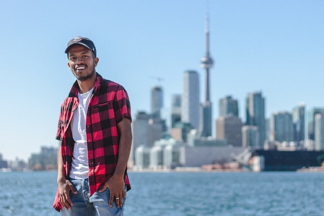 Nanda & Associate Lawyers Canada - A student studying in Toronto