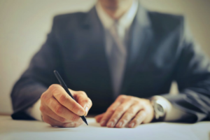 Immigration lawyer in Toronto