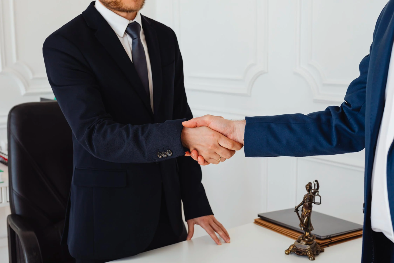 immigration lawyers in Toronto