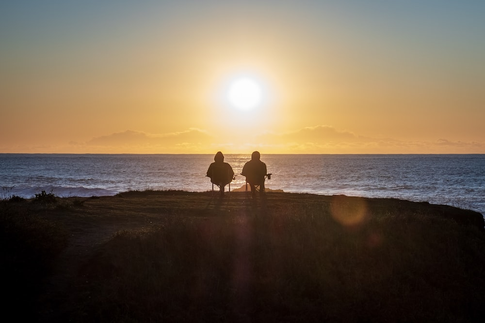 Nanda & Associate Lawyers Canada - a couple watching the sunset
