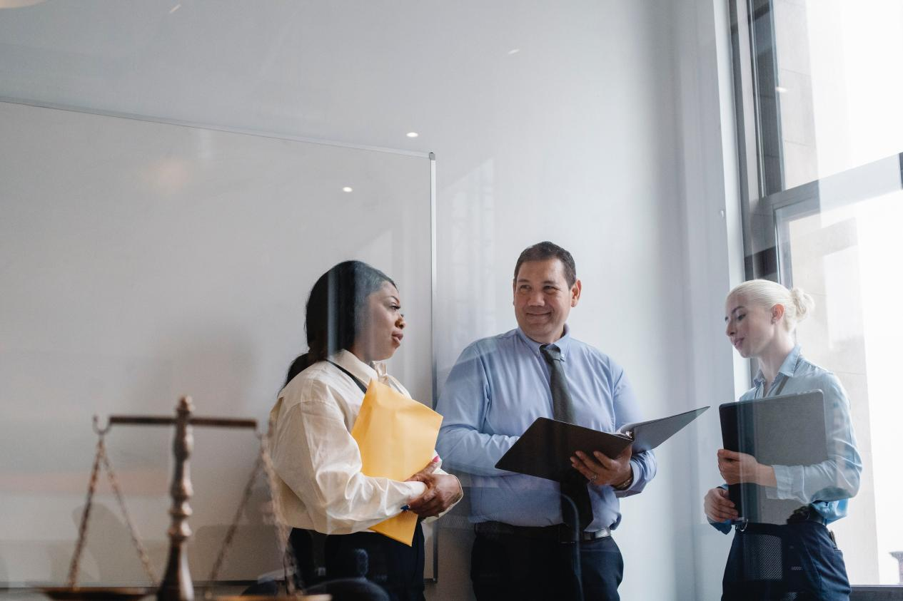 Nanda & Associate Lawyers Canada - Three business immigration lawyers