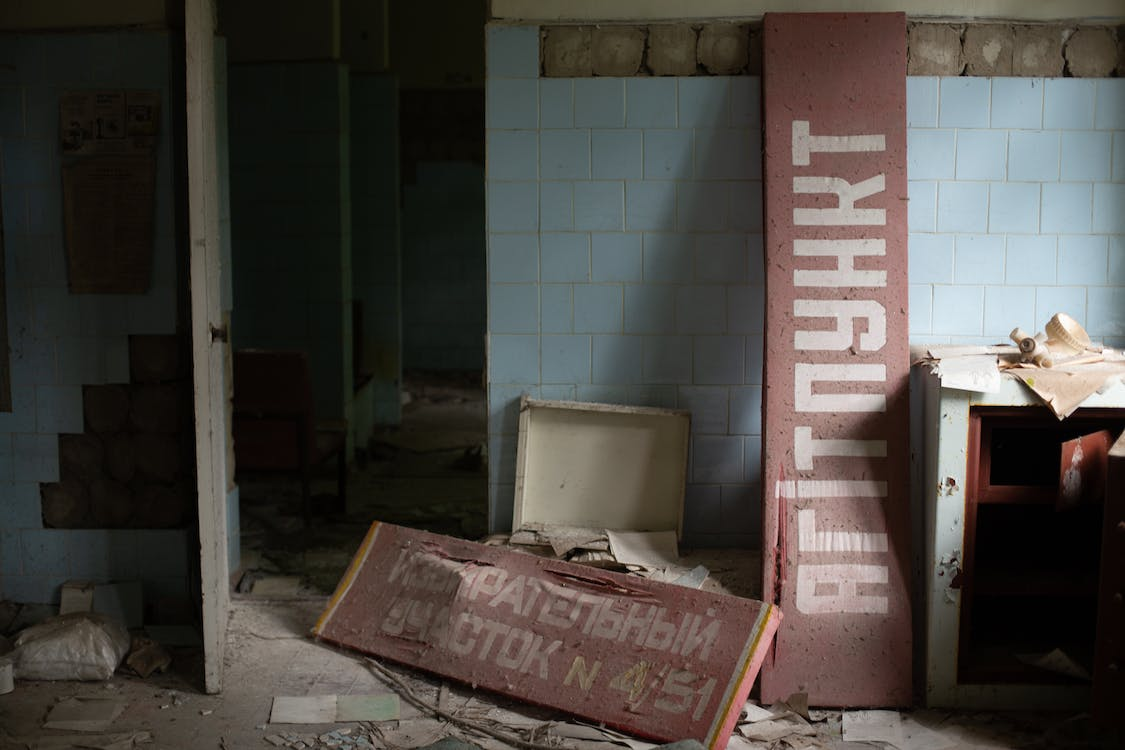 Nanda & Associate Lawyers Canada - Inside Of Abandoned Building With Garbage