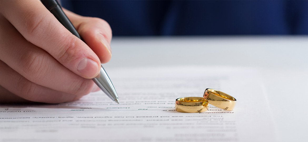 Nanda & Associate Lawyers Canada - Surge In Divorce Filings After New Year’s